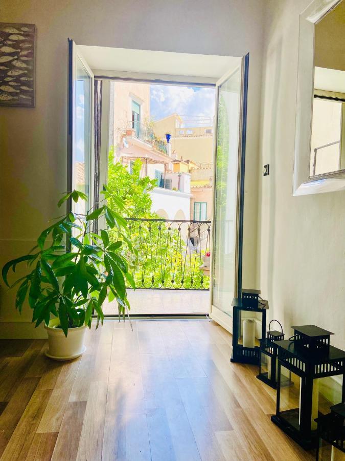 شقة Borgo Virginia - Sea View In Amalfi Coast Vietri المظهر الخارجي الصورة