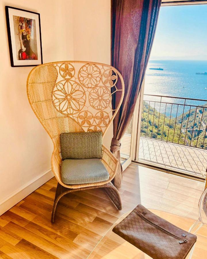 شقة Borgo Virginia - Sea View In Amalfi Coast Vietri المظهر الخارجي الصورة